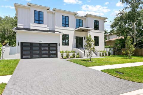 Photo of 5003 W Poe Avenue, Tampa, FL 33629 (MLS # TB8532664)
