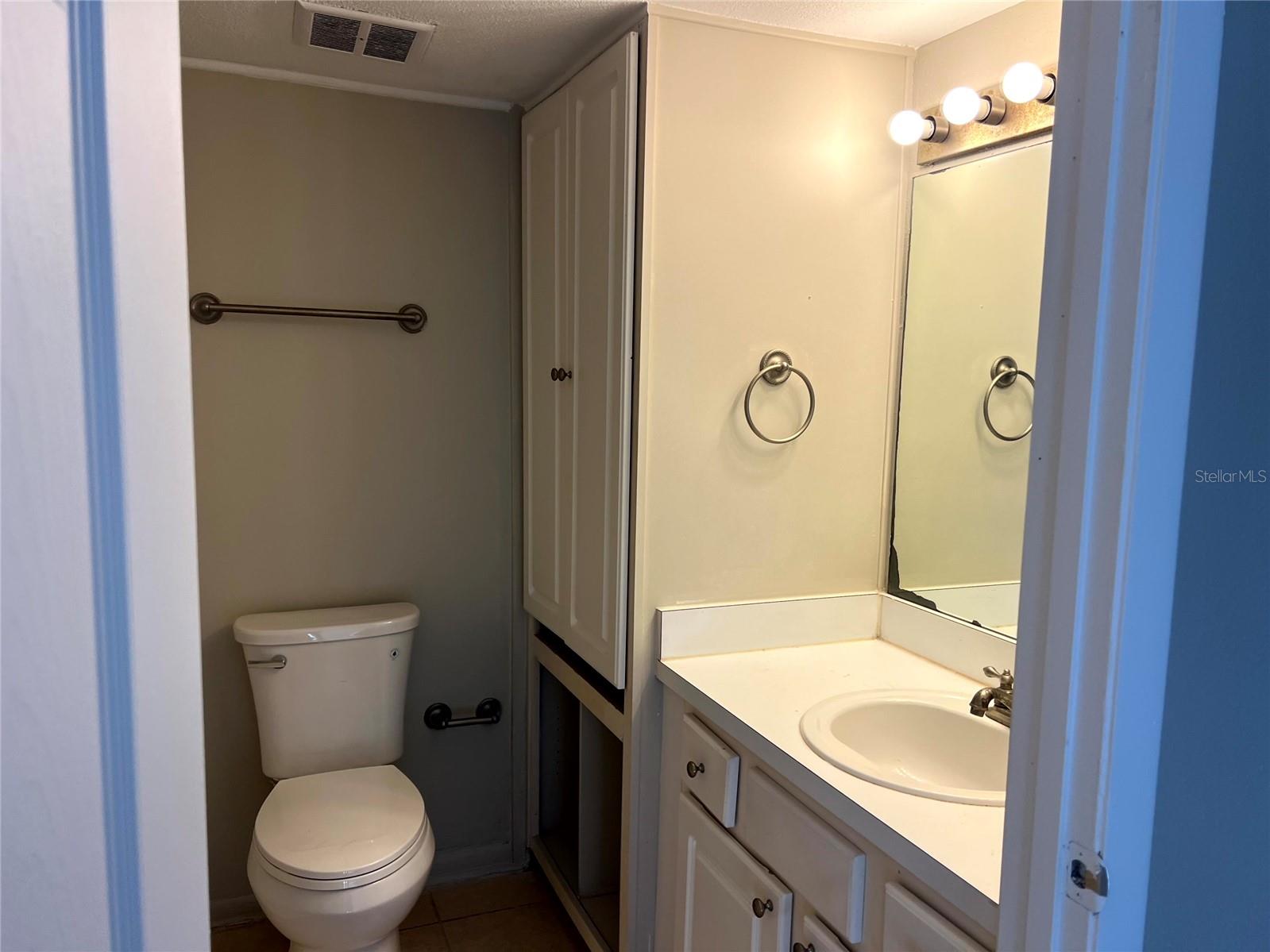 WATERSIDE AT CRANES ROOST A CONDO COMMUNITY - Residential Lease