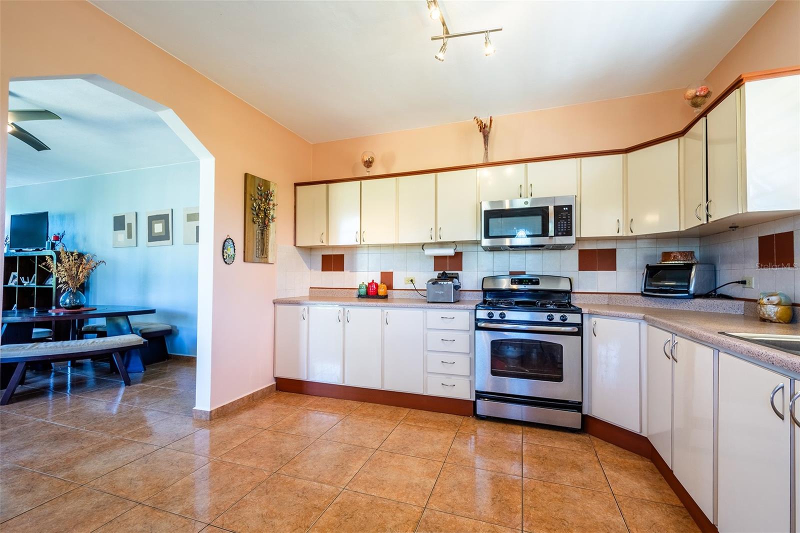 BARRIO CRUCES - Residential