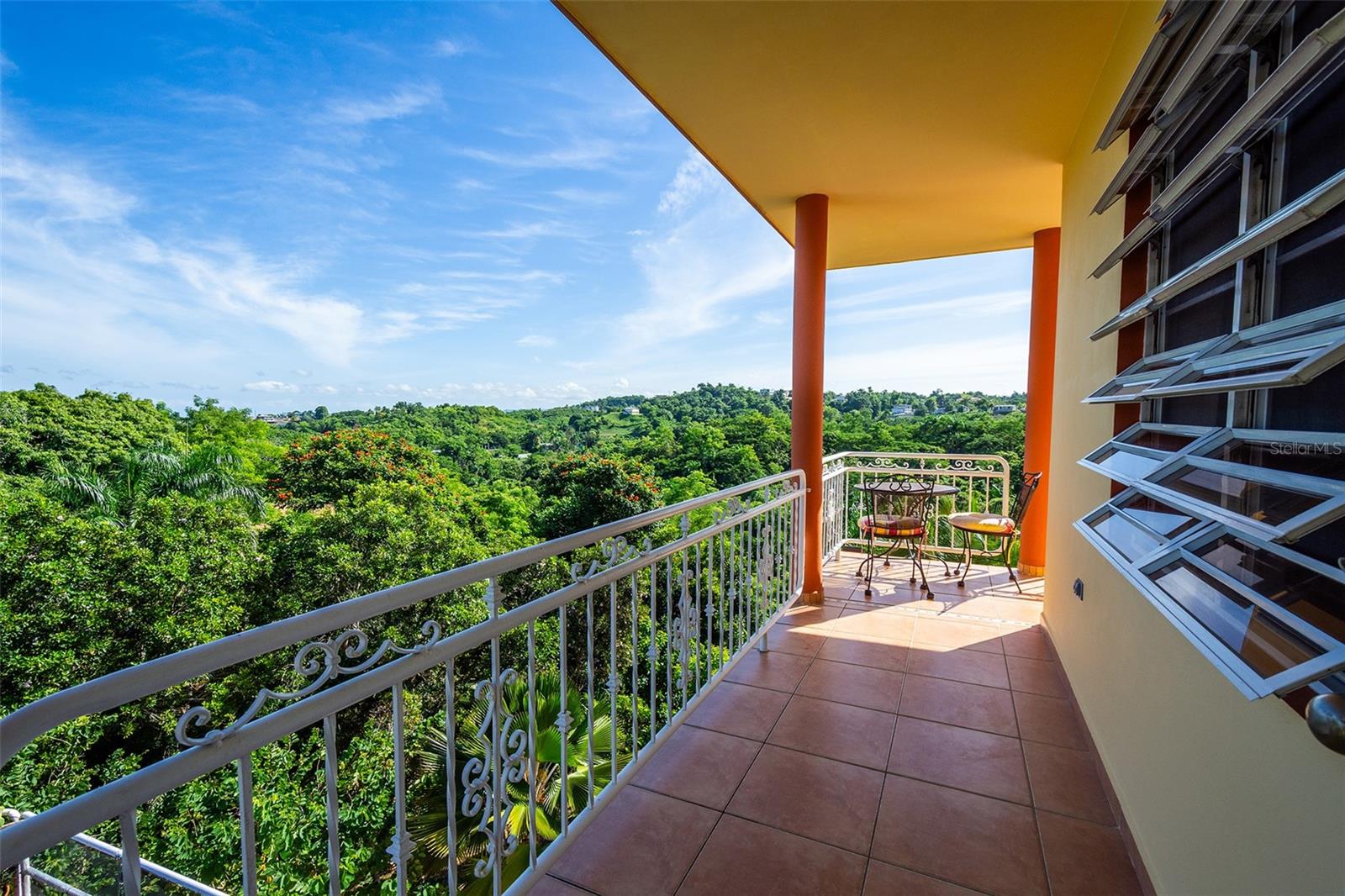 BARRIO CRUCES - Residential