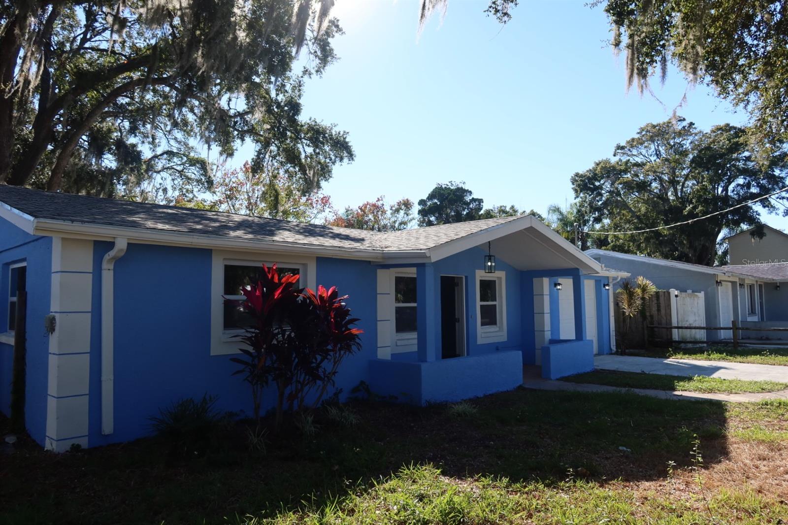 BAY PARK ESTATES - Residential