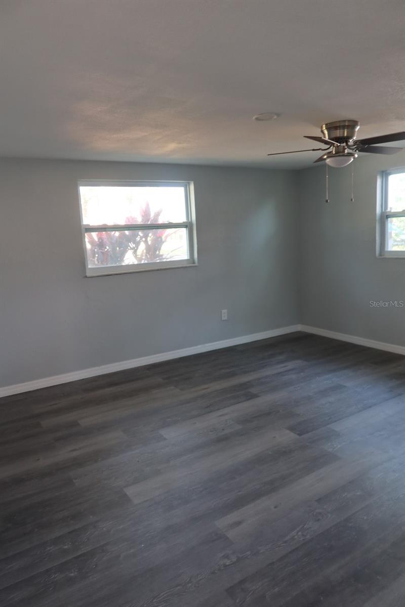 BAY PARK ESTATES - Residential