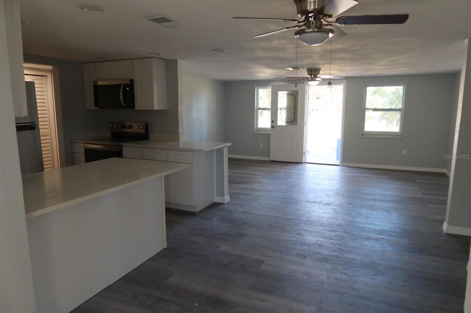 BAY PARK ESTATES - Residential