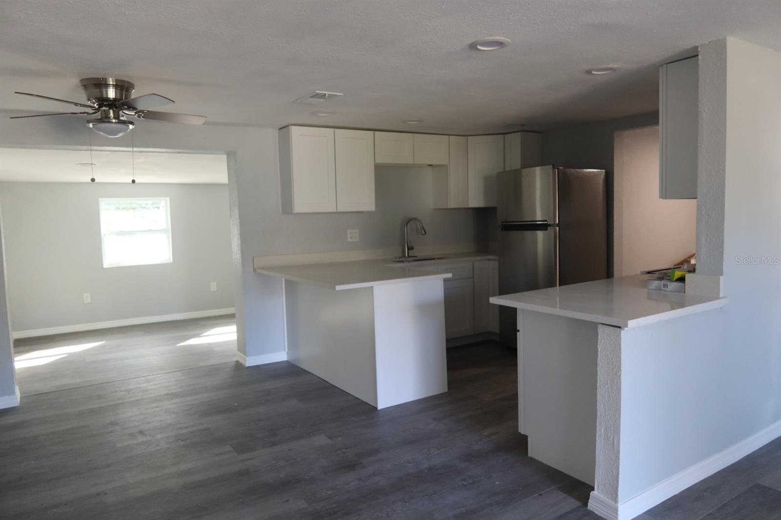 BAY PARK ESTATES - Residential