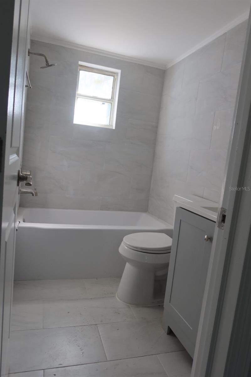 BAY PARK ESTATES - Residential