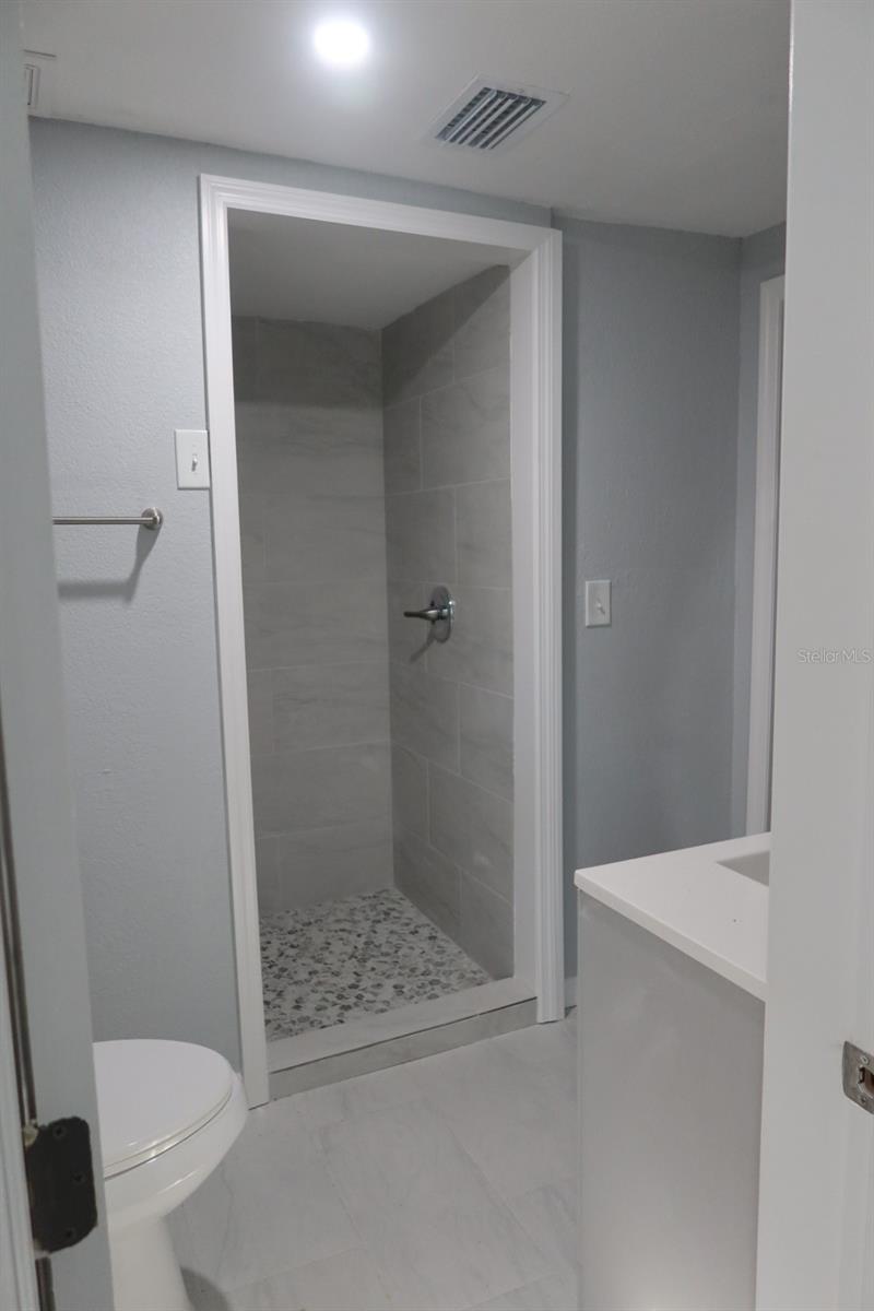 BAY PARK ESTATES - Residential