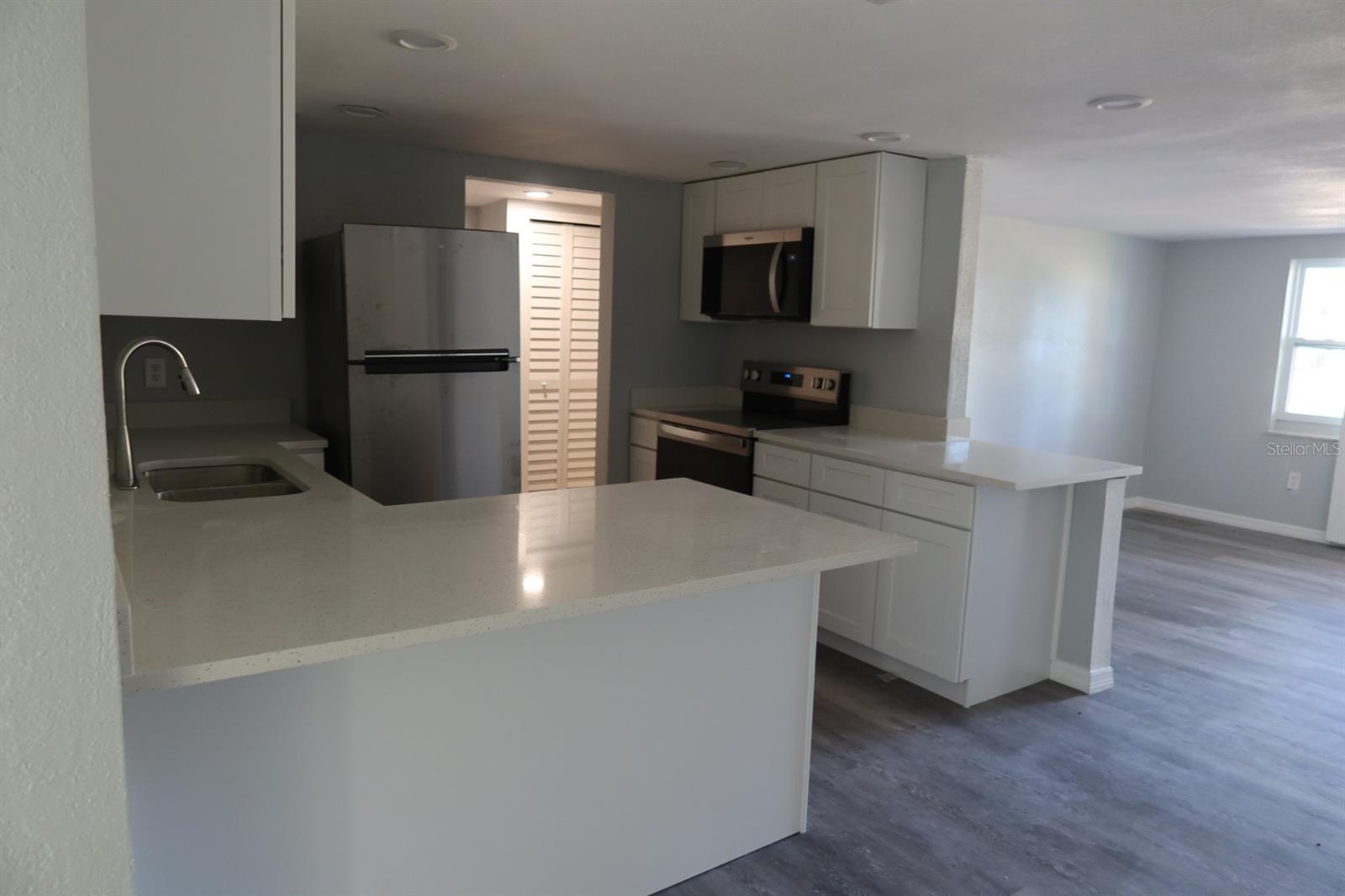 BAY PARK ESTATES - Residential