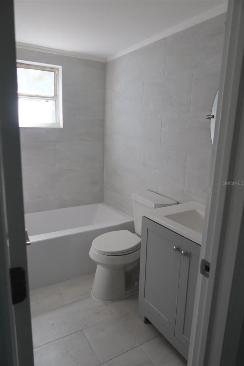 BAY PARK ESTATES - Residential