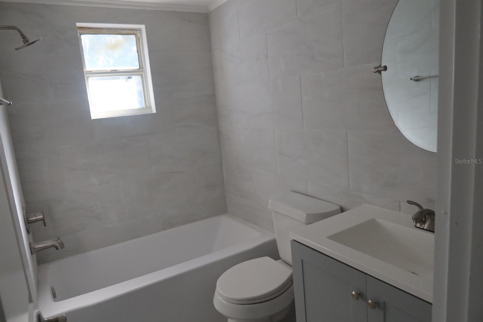 BAY PARK ESTATES - Residential