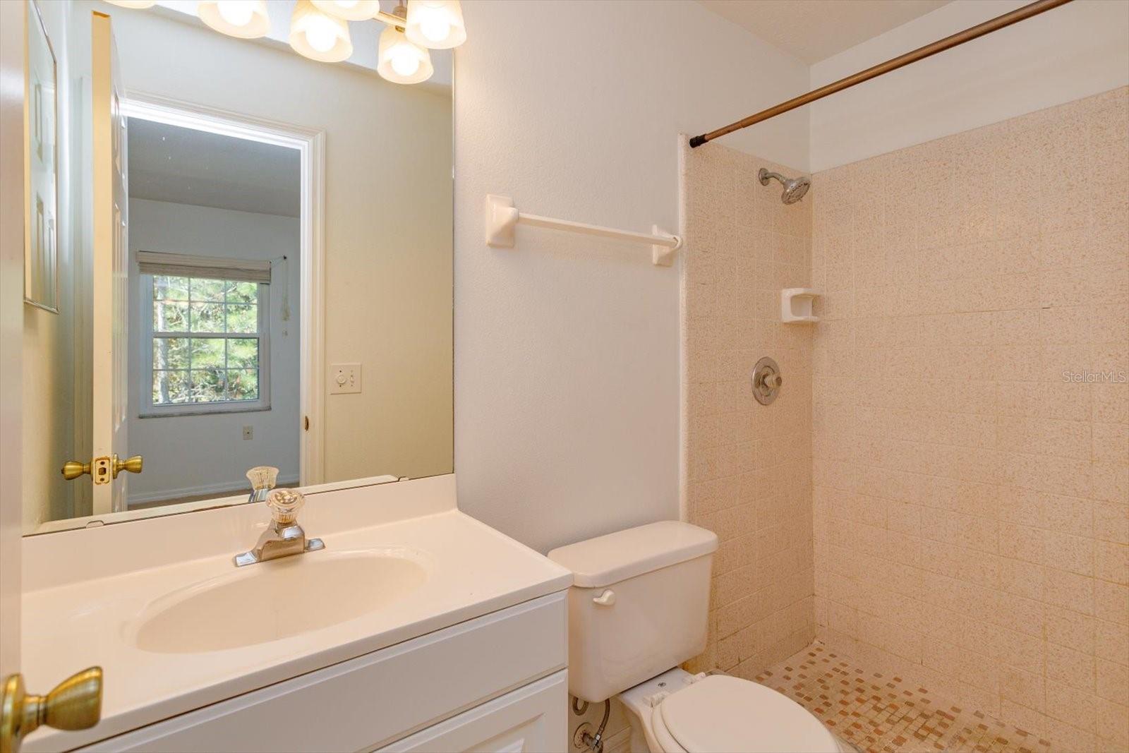 CHARLES TOWNE - Residential