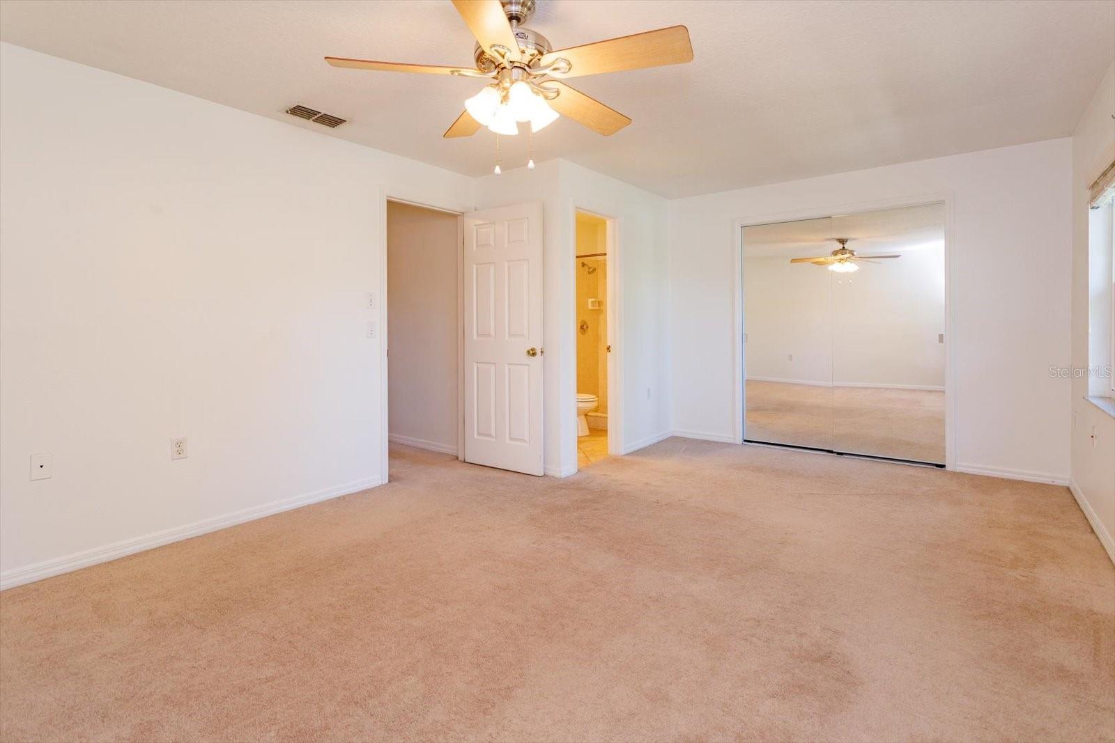 CHARLES TOWNE - Residential