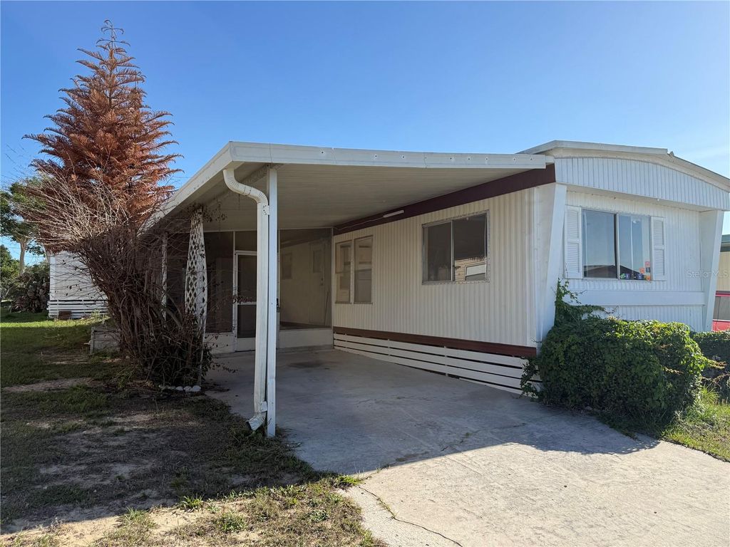 Photo of 17730 Us Hwy 27 #43, Clermont, FL 34715 (MLS # O6402771)