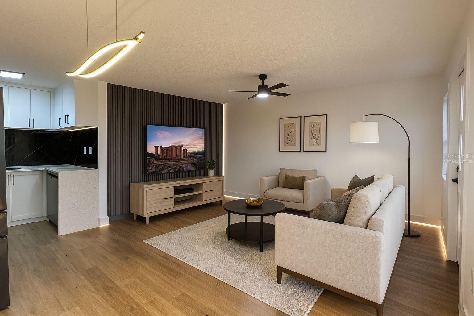 PINELOCH LAKE APTS - Residential