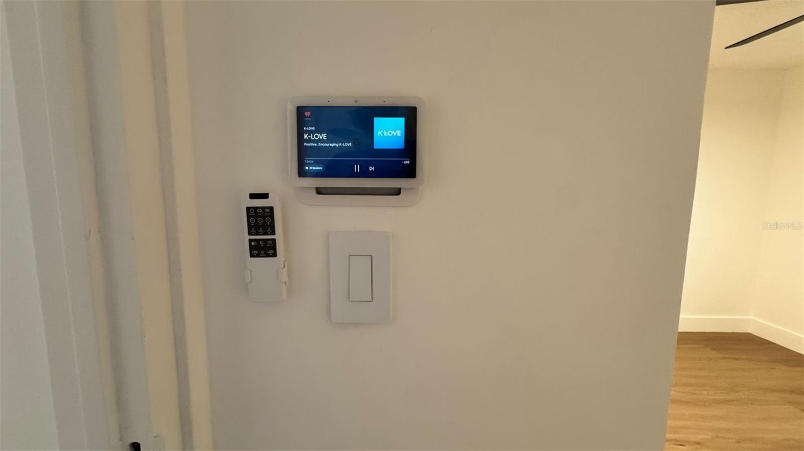 PINELOCH LAKE APTS - Residential