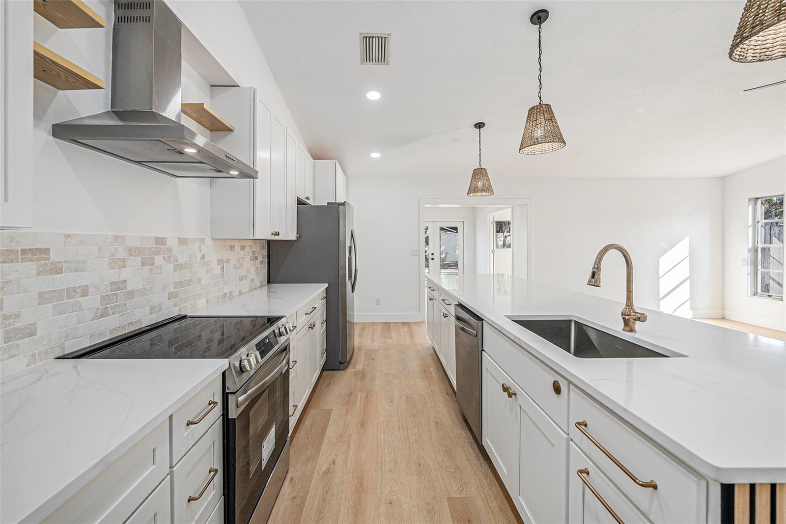 11707 CYPRESS PARK STREET