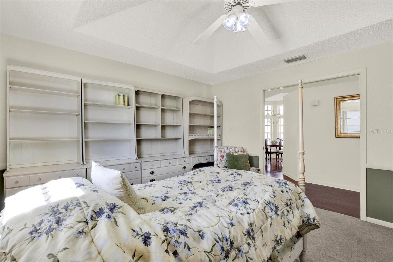 GLEN LAKES - Residential