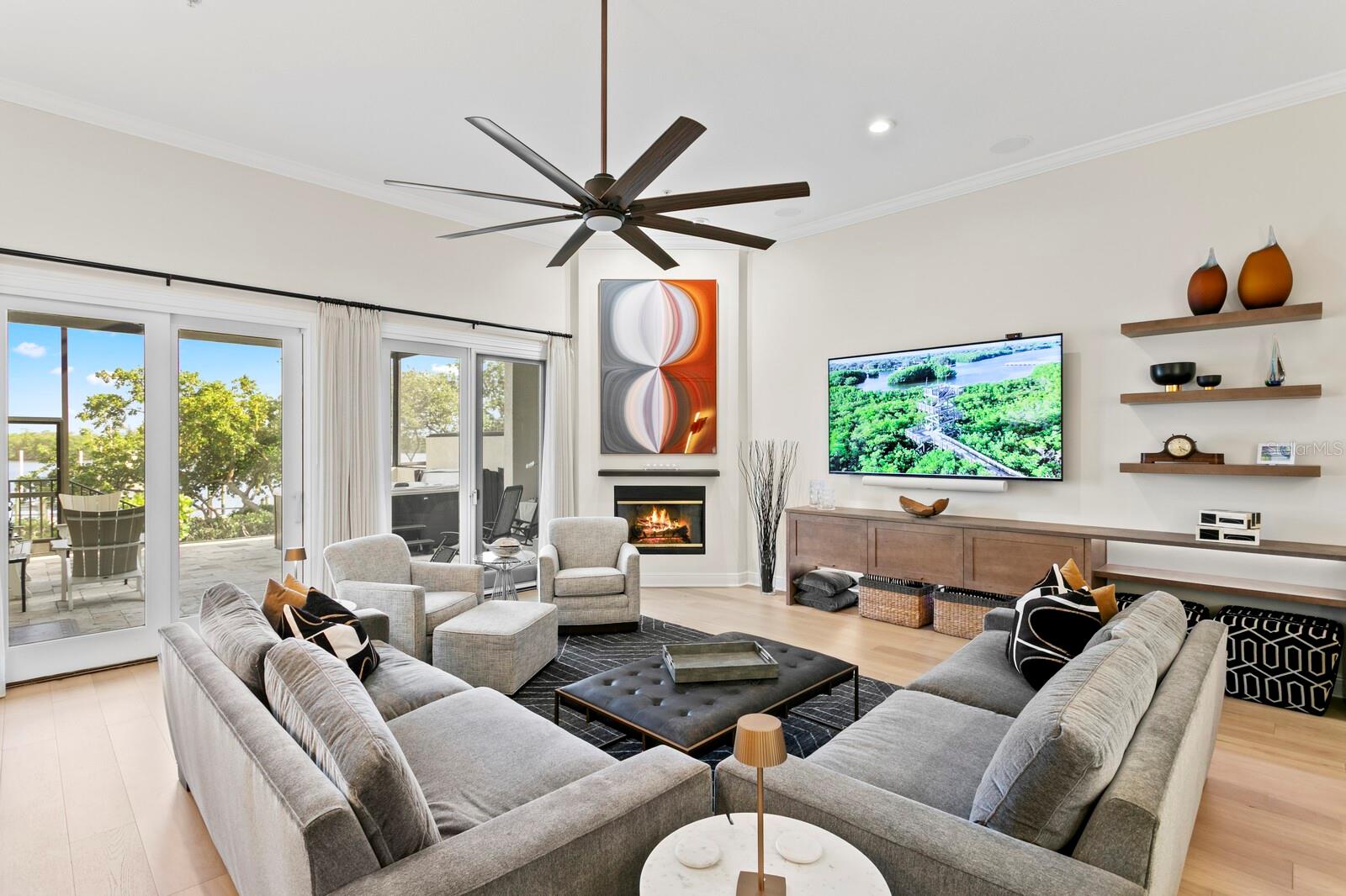 VENETIAN BAY - Residential