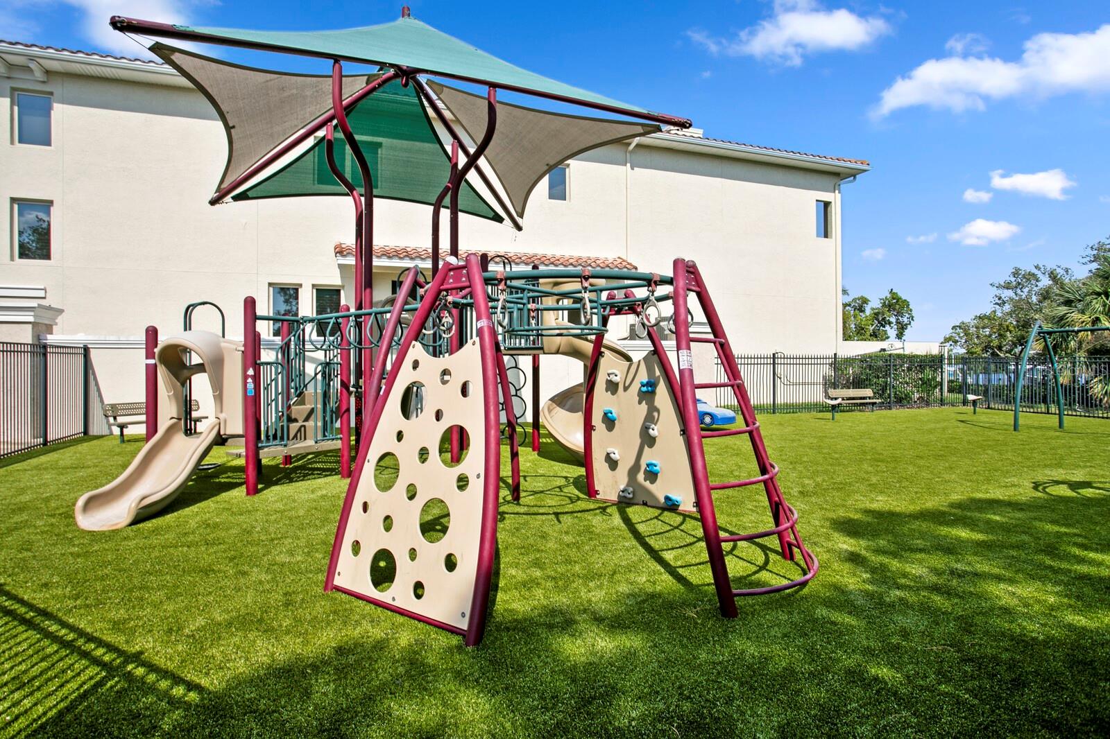 VENETIAN BAY - Residential