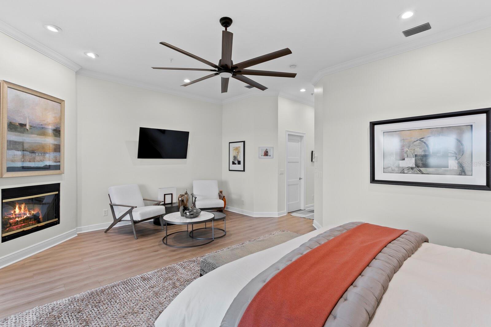 VENETIAN BAY - Residential