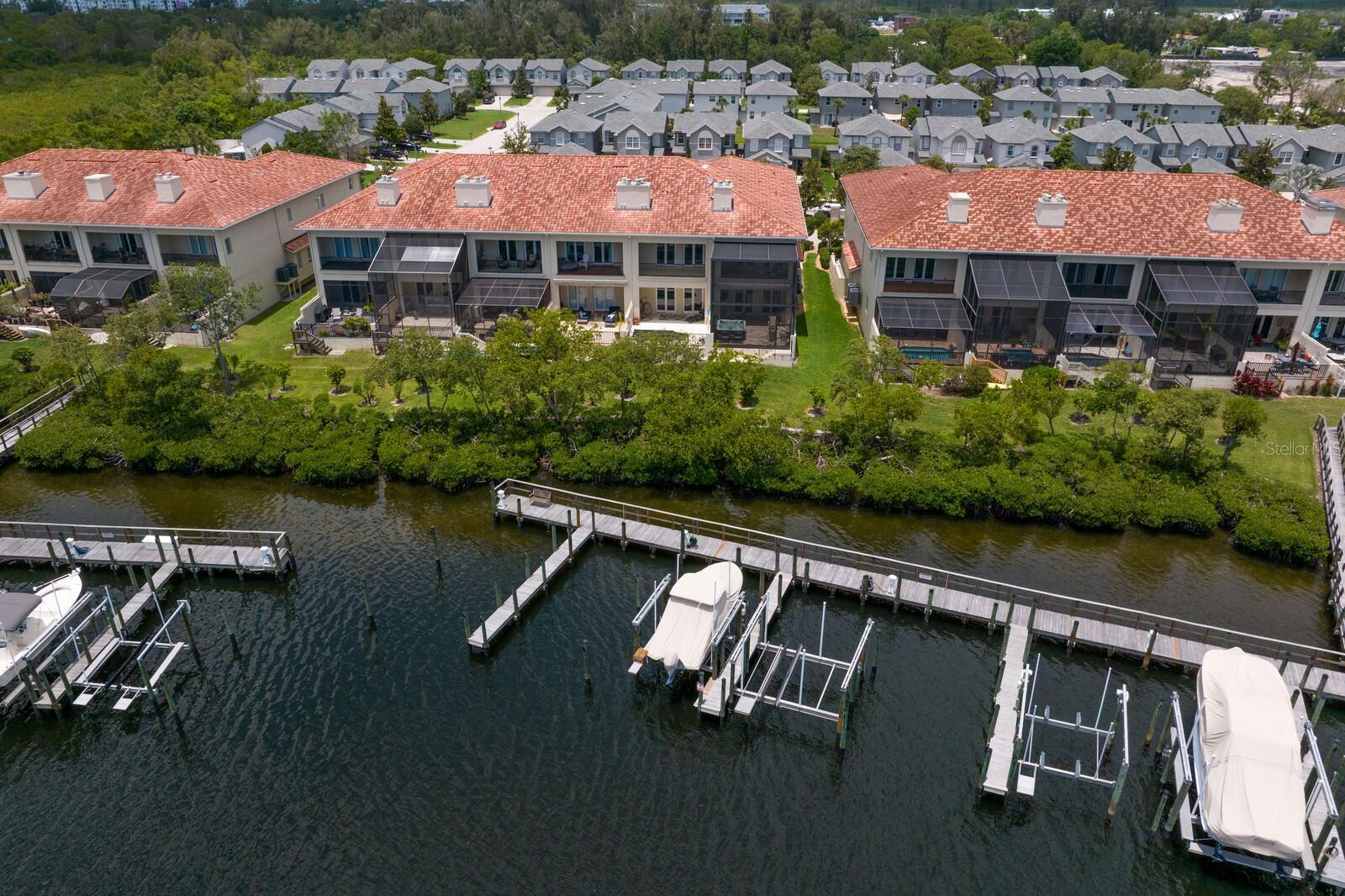 VENETIAN BAY - Residential