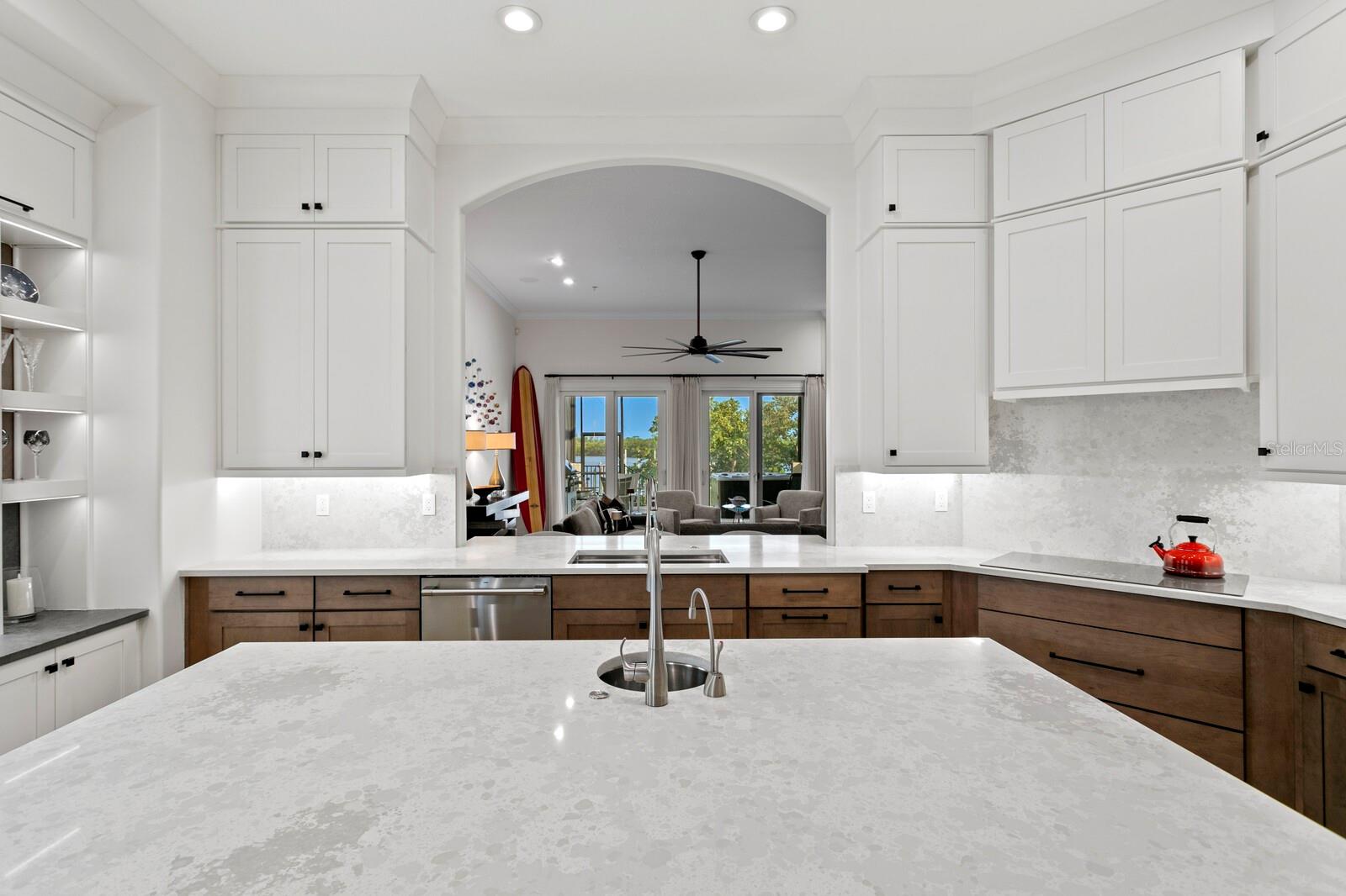 VENETIAN BAY - Residential