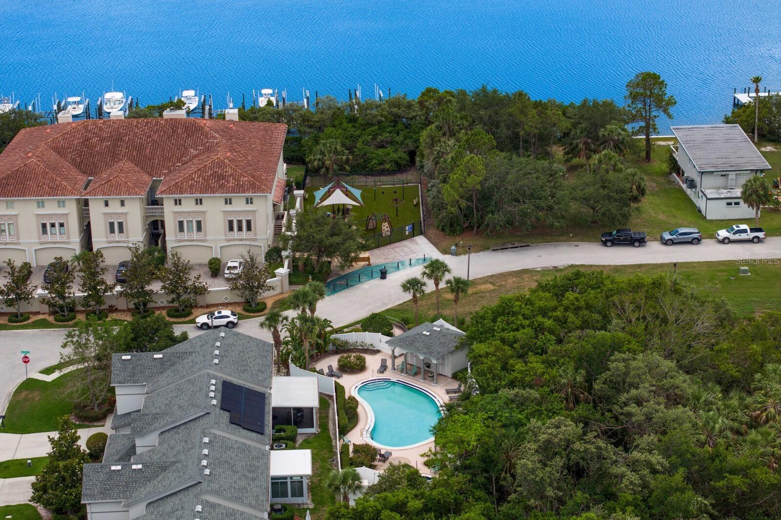 VENETIAN BAY - Residential