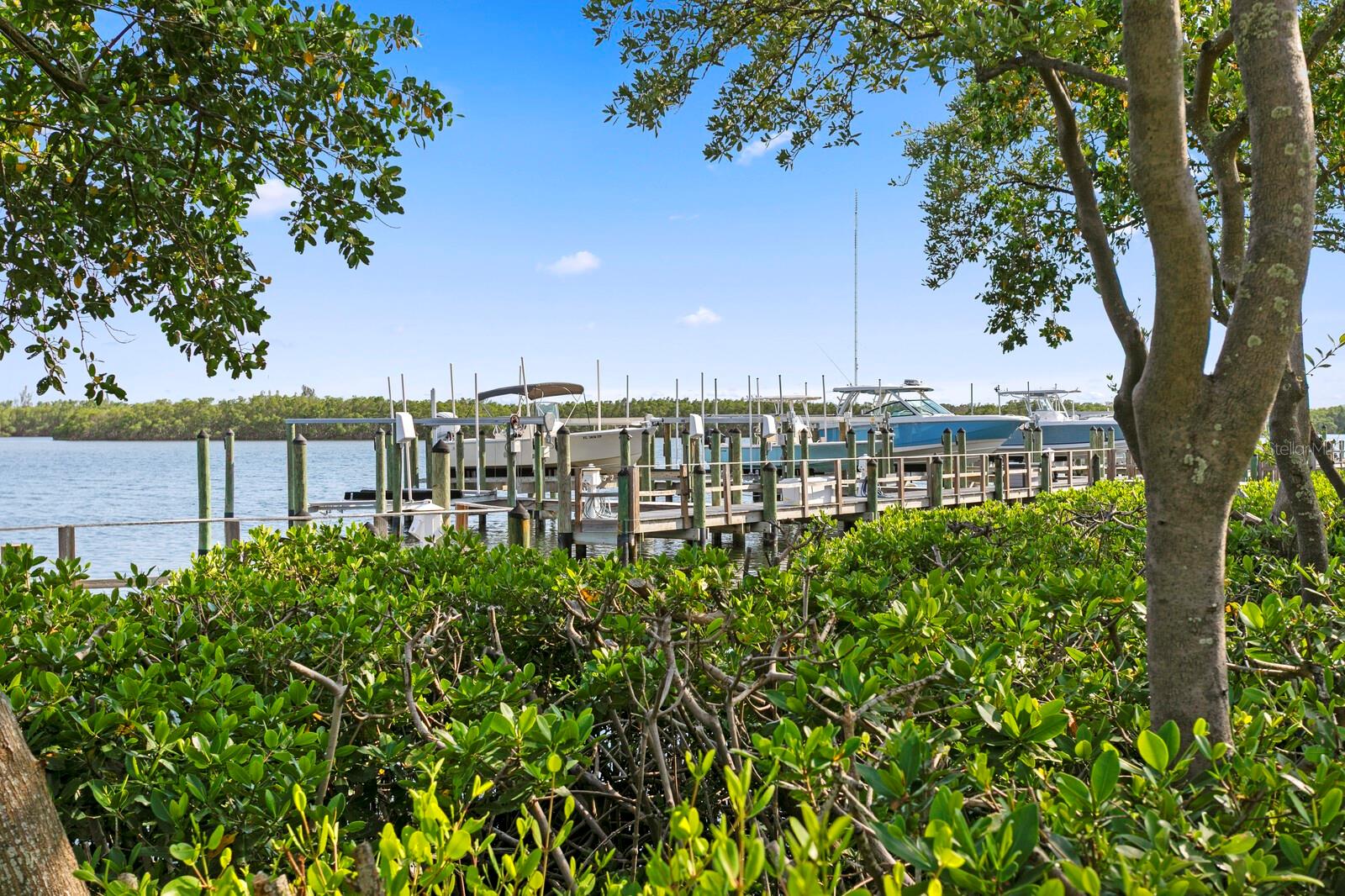 VENETIAN BAY - Residential