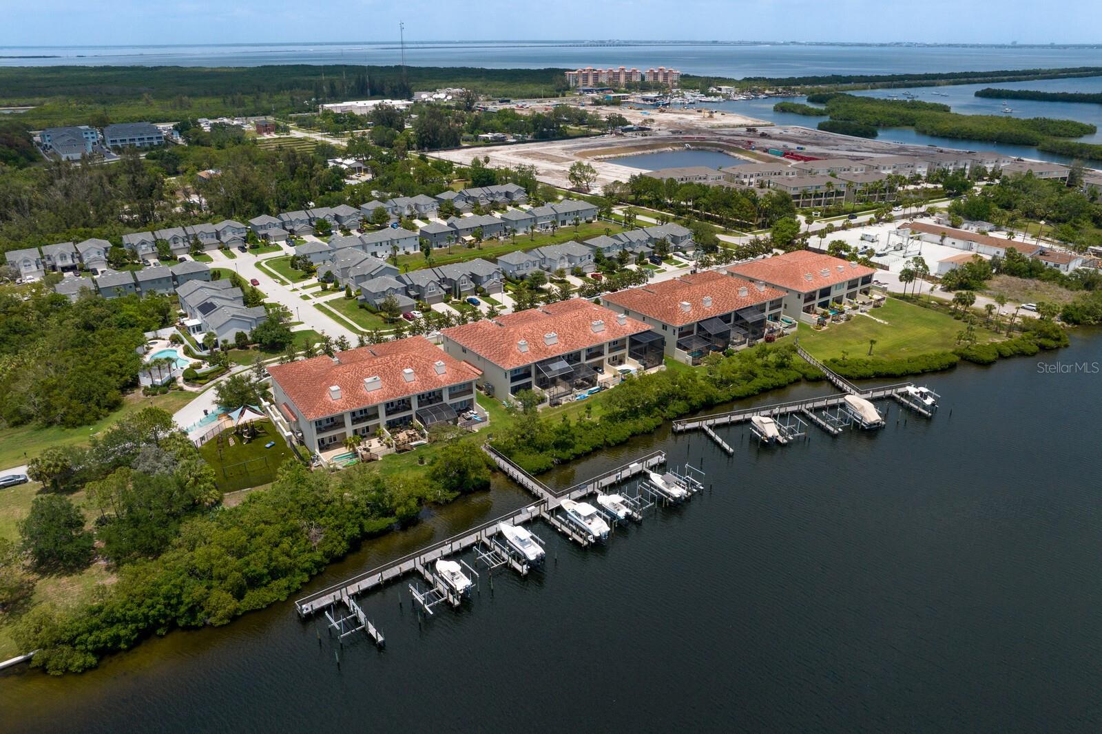 VENETIAN BAY - Residential