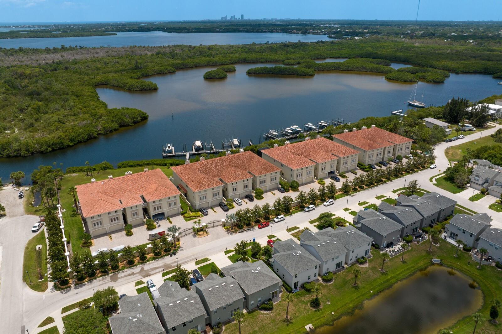 VENETIAN BAY - Residential