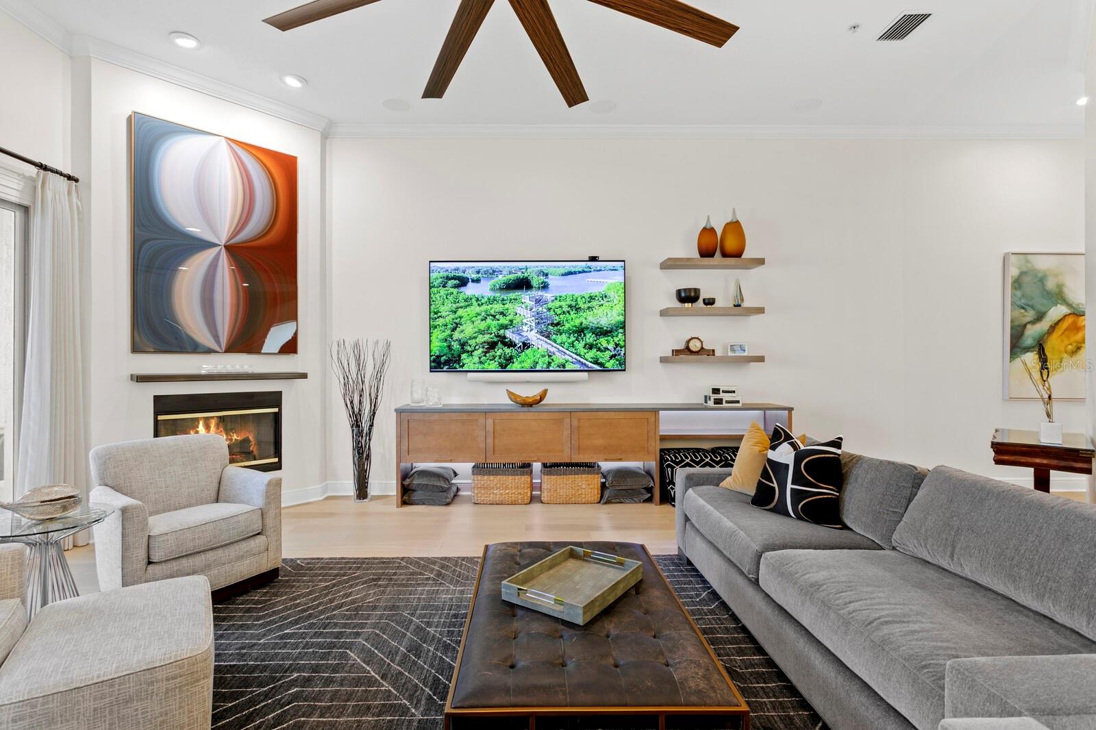 VENETIAN BAY - Residential