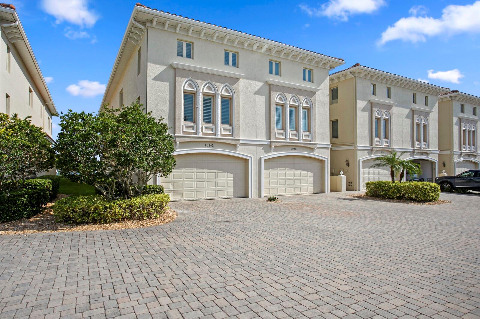 VENETIAN BAY - Residential