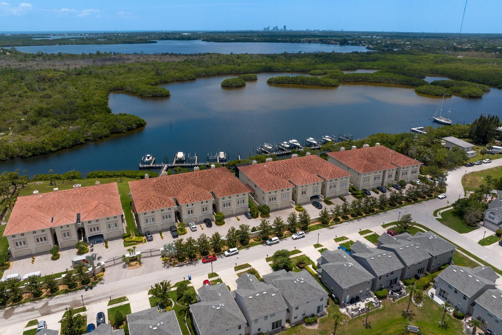 VENETIAN BAY - Residential