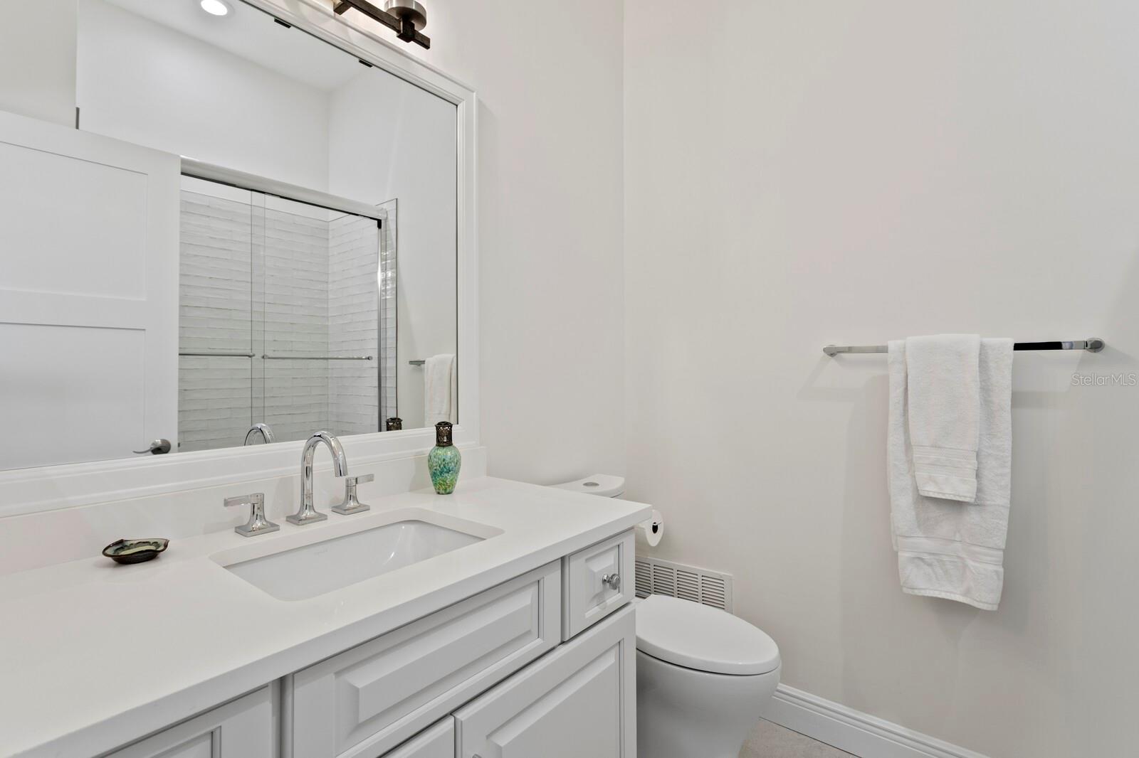 VENETIAN BAY - Residential