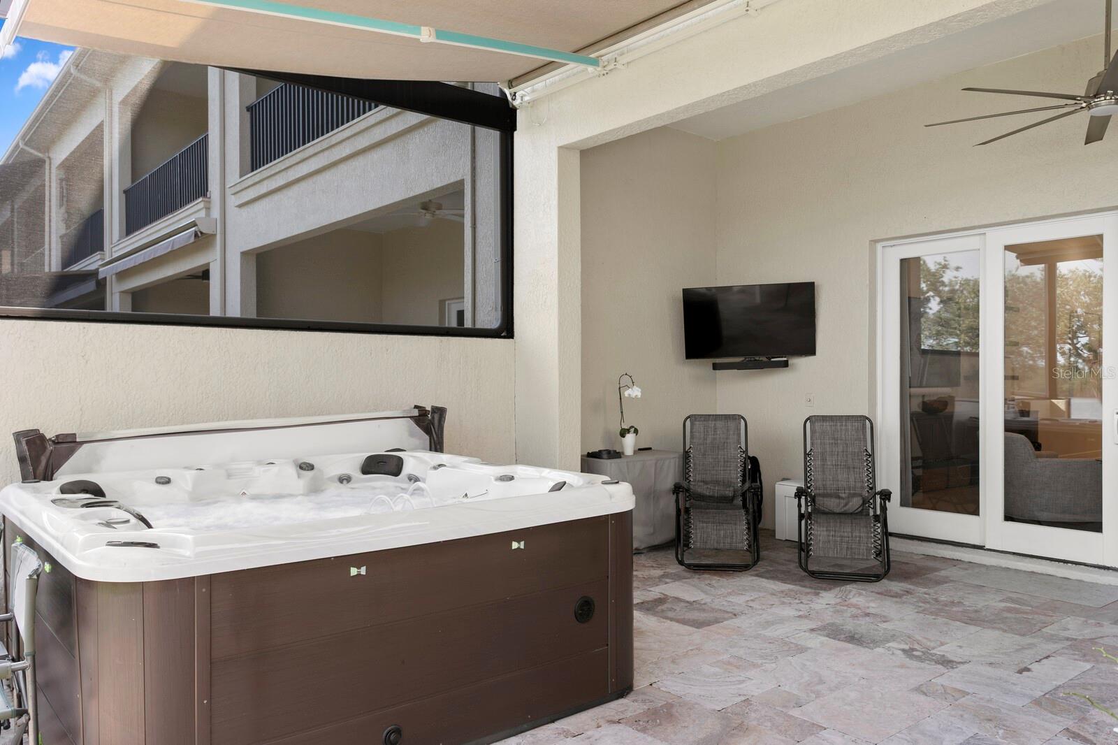 VENETIAN BAY - Residential