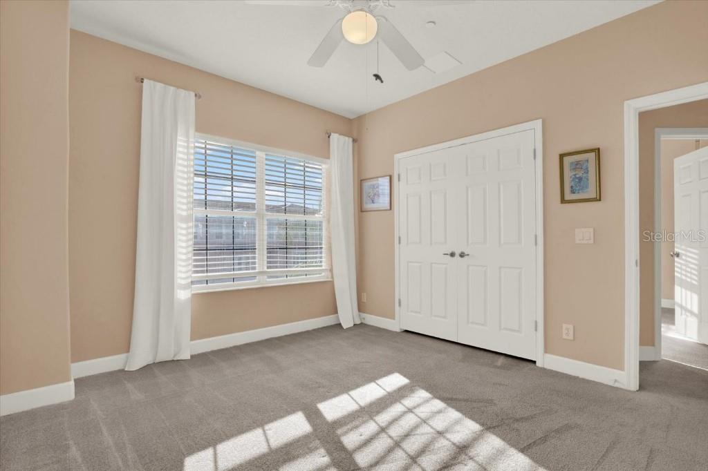 SEMINOLE ISLE TWNHMS - Residential