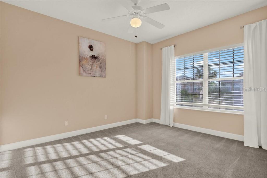 SEMINOLE ISLE TWNHMS - Residential