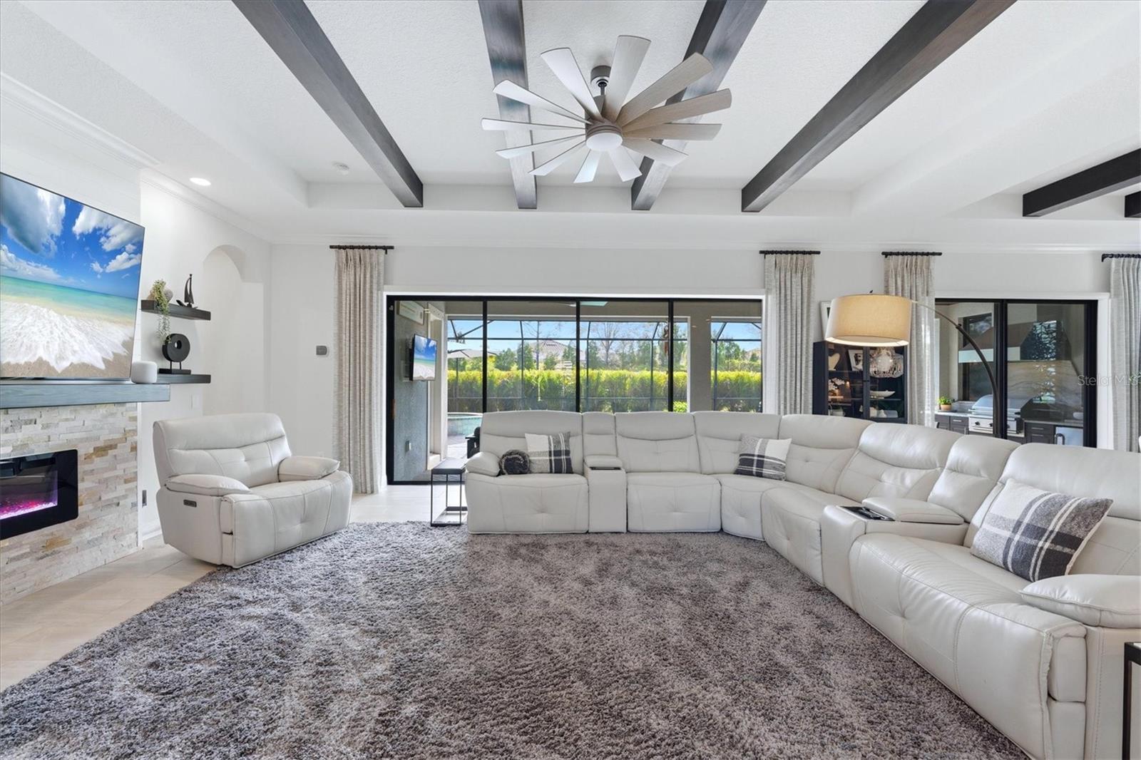 COUNTRY CLUB EAST AT LAKEWOOD RANCH - Residential