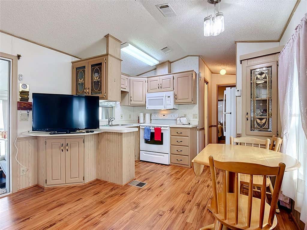 Photo of 9000 Us Hwy 192 #81, Clermont, FL 34714 (MLS # S5155559)
