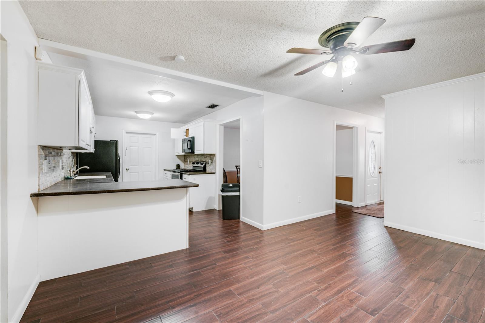 3050 CROSS FOX DRIVE