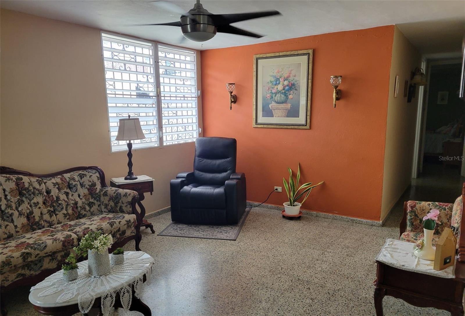 526 VILLA CAROLINA
