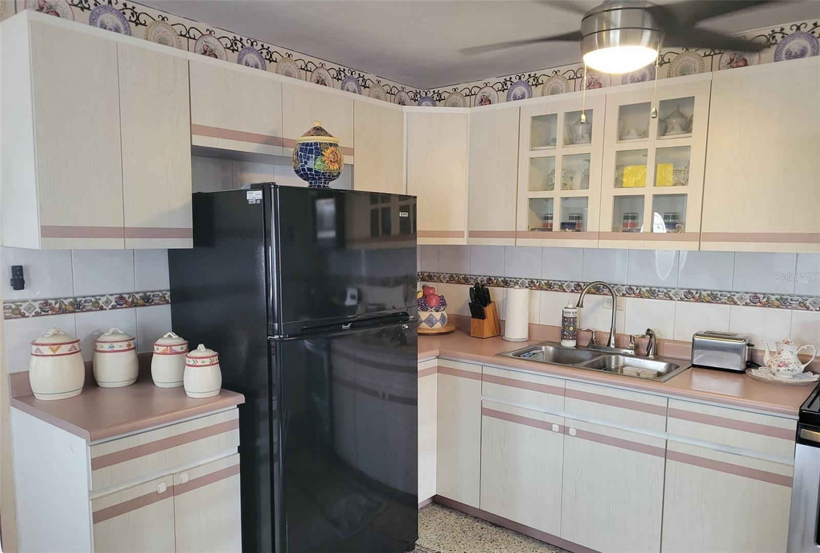 526 VILLA CAROLINA