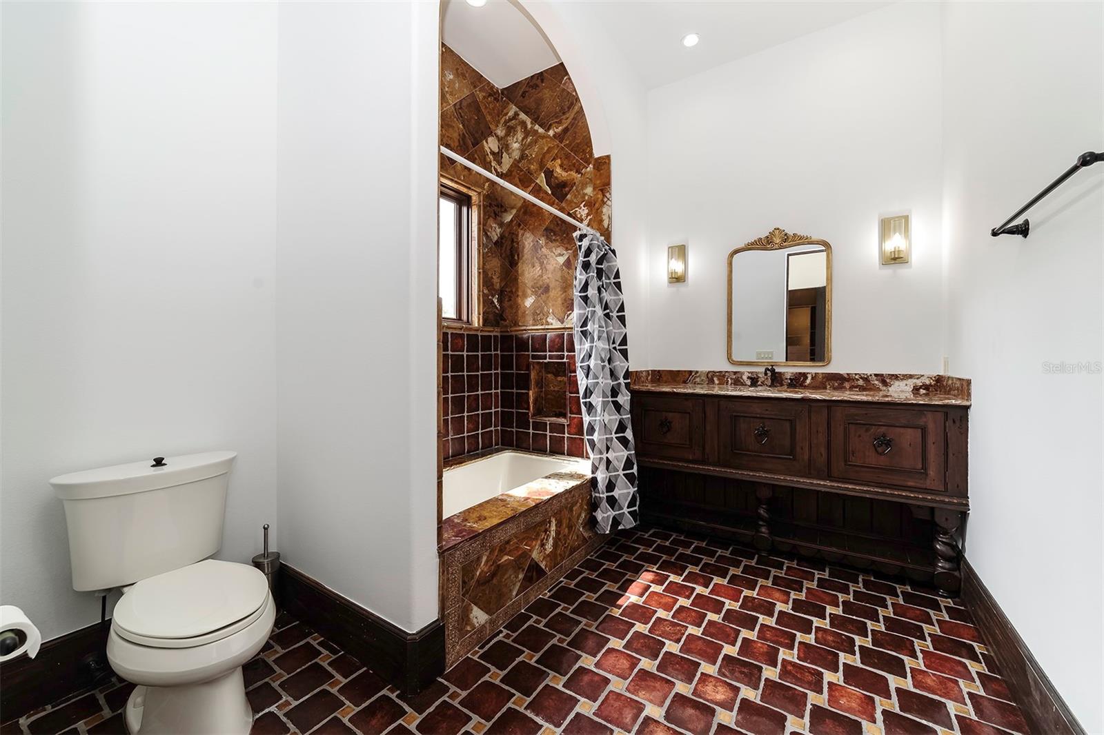 BELLA COLLINA SUB - Residential