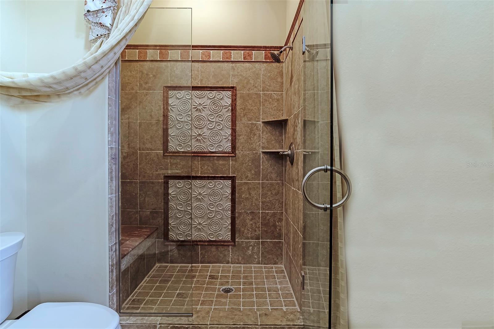 BELLA COLLINA SUB - Residential