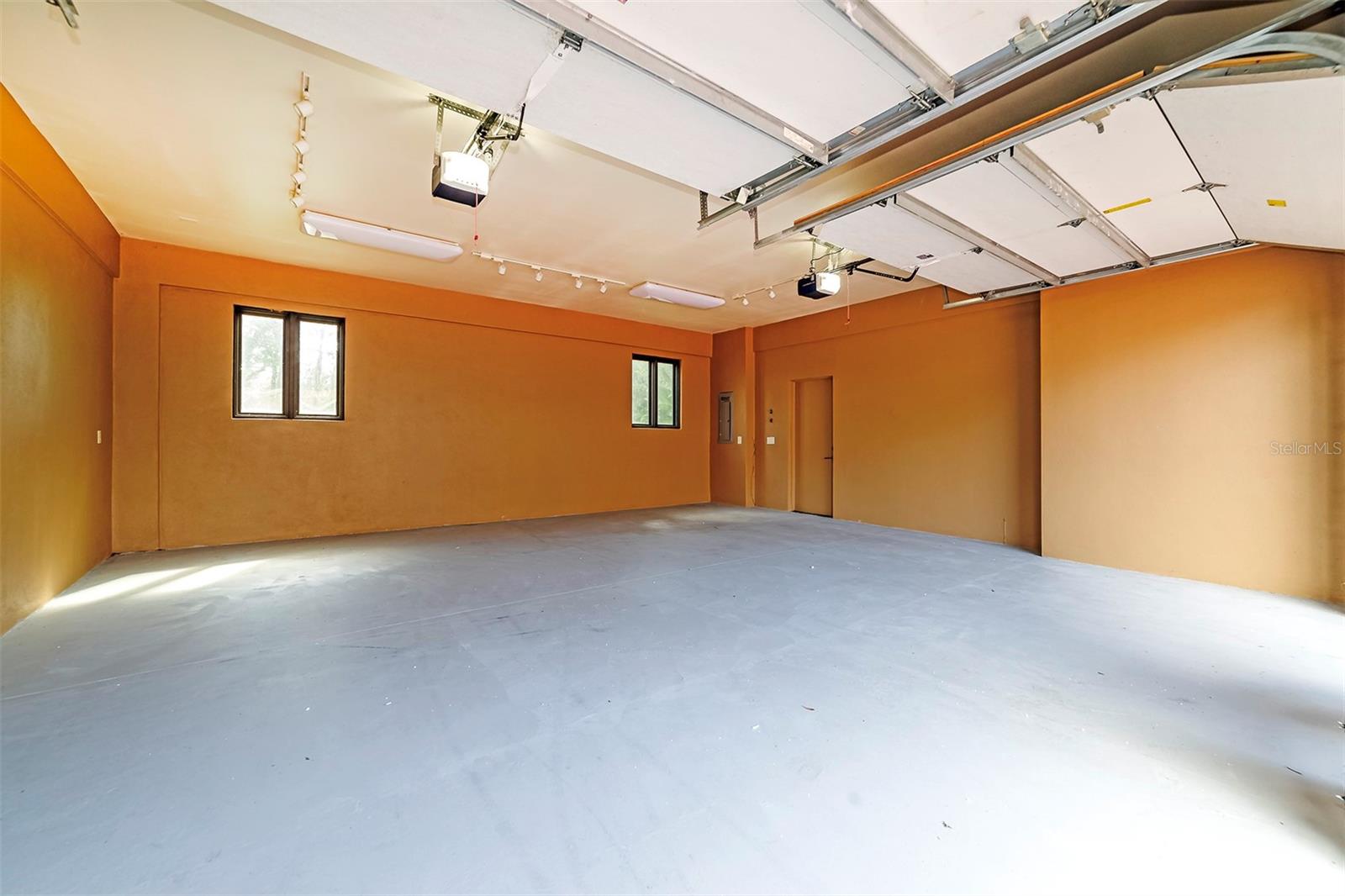 BELLA COLLINA SUB - Residential