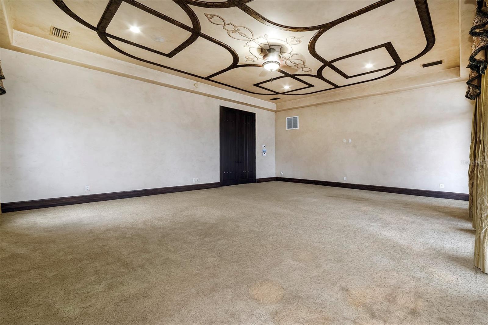 BELLA COLLINA SUB - Residential