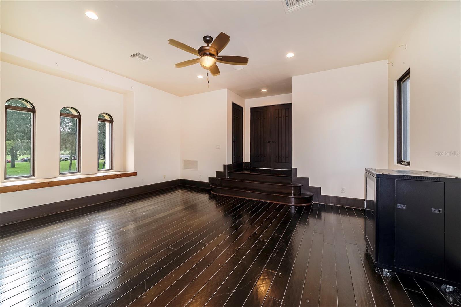 BELLA COLLINA SUB - Residential