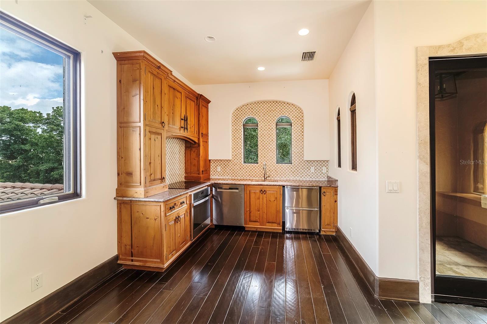 BELLA COLLINA SUB - Residential