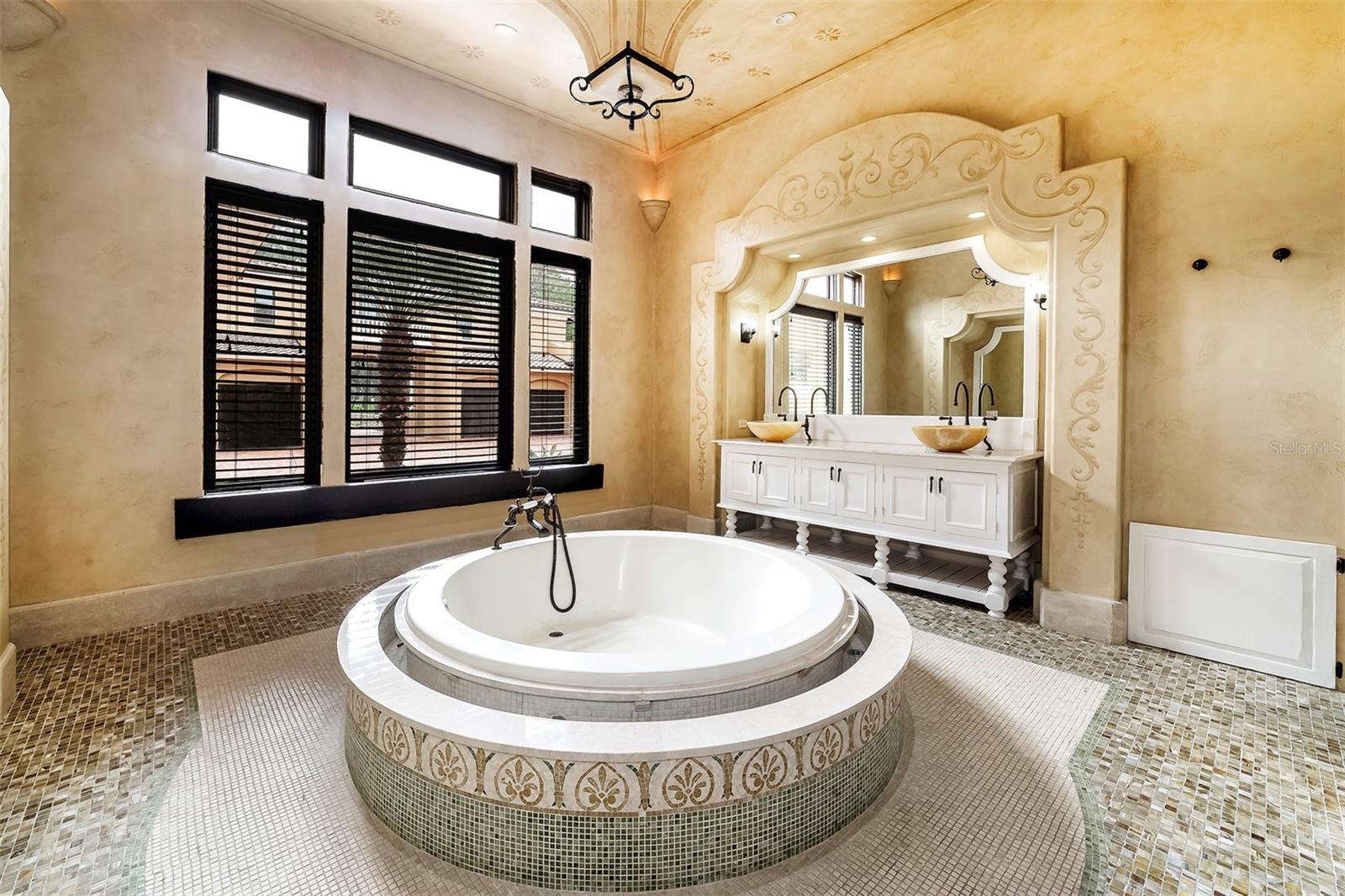 BELLA COLLINA SUB - Residential