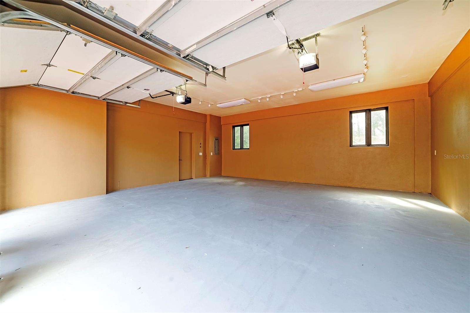 BELLA COLLINA SUB - Residential