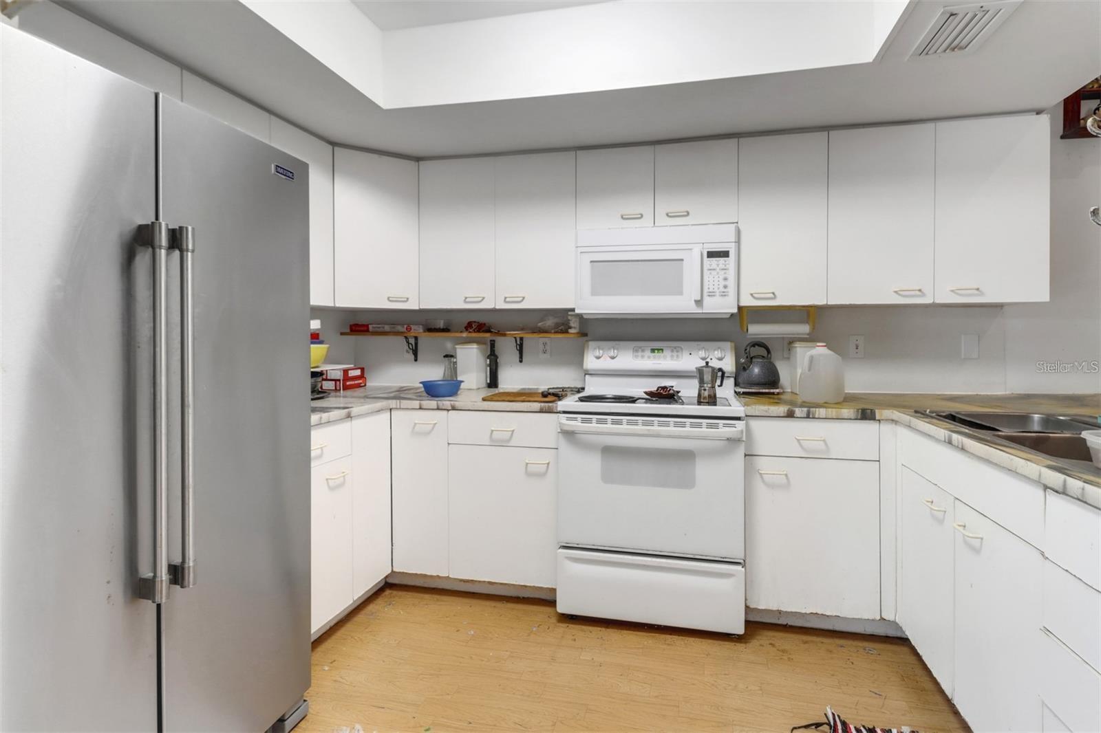 ACREAGE HEADER - Residential